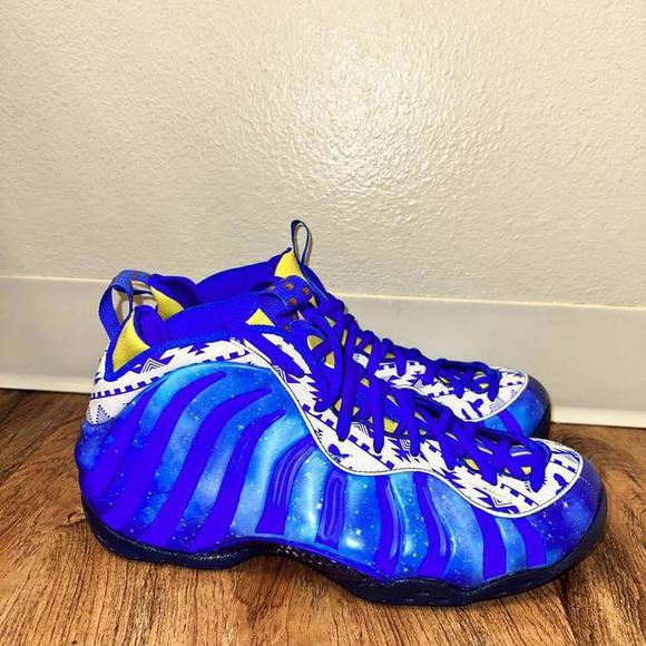 nike foamposite memphis